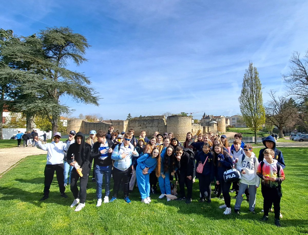 BHCS MFL Faculty tweet media