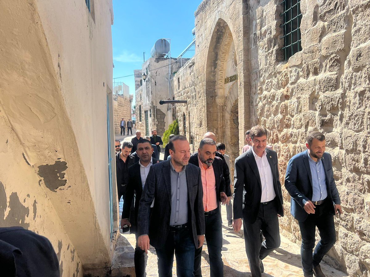 CengizDMRKY47's tweet image. Kırklar Kilisesi’nde Papaz Sn.Gabriel Akyüz ve Süryani Vatandaşlarımızın #Paskalya Bayramlarını kutladık.

📍Artuklu

@akpartimardin @Vahapalma @aksengul47 @akkadin_mardin @AKGenclikMardin @TarikAtli47 

#PaskalyaBayramı #PaskalyaYortusu
#Artuklu #Mardin