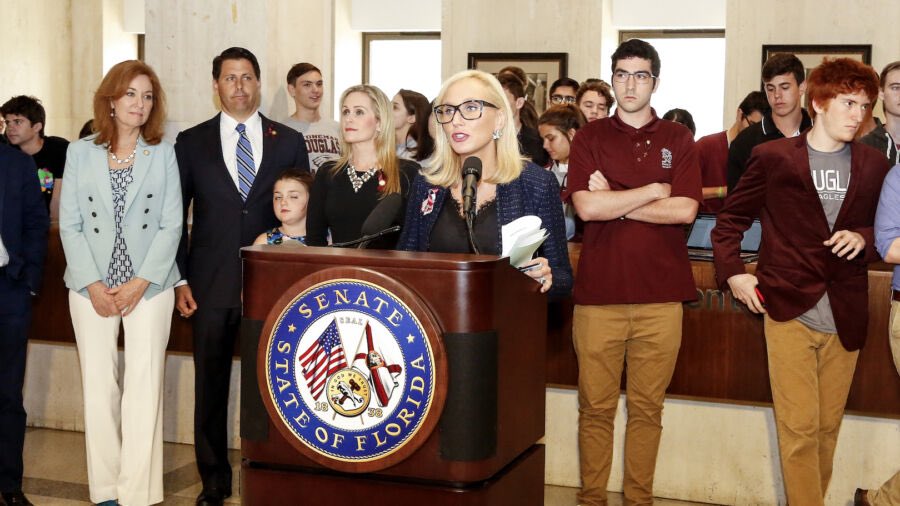 Oli London tweet media