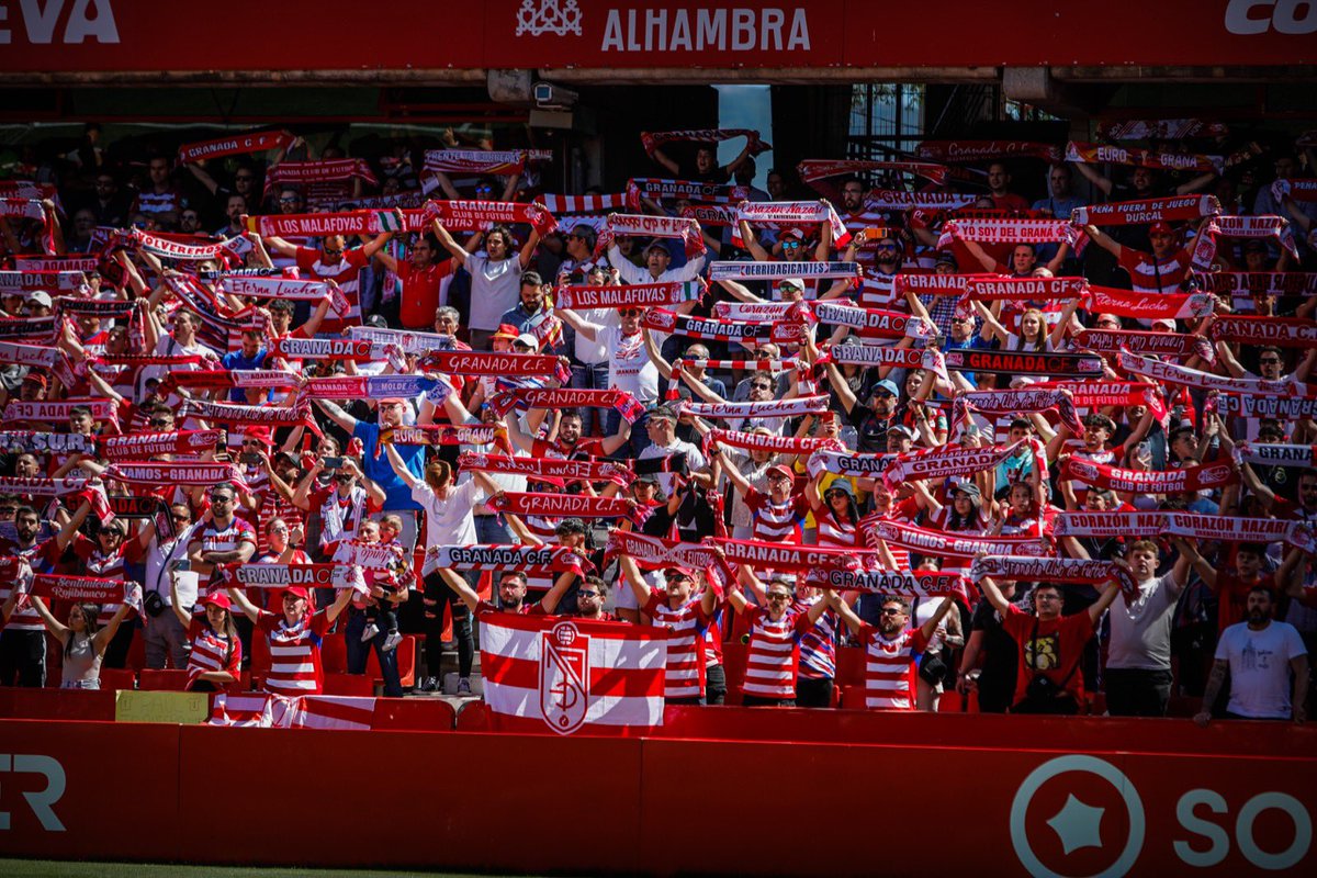 Espectacular ambiente ayer, gracias afición ❤️🤍