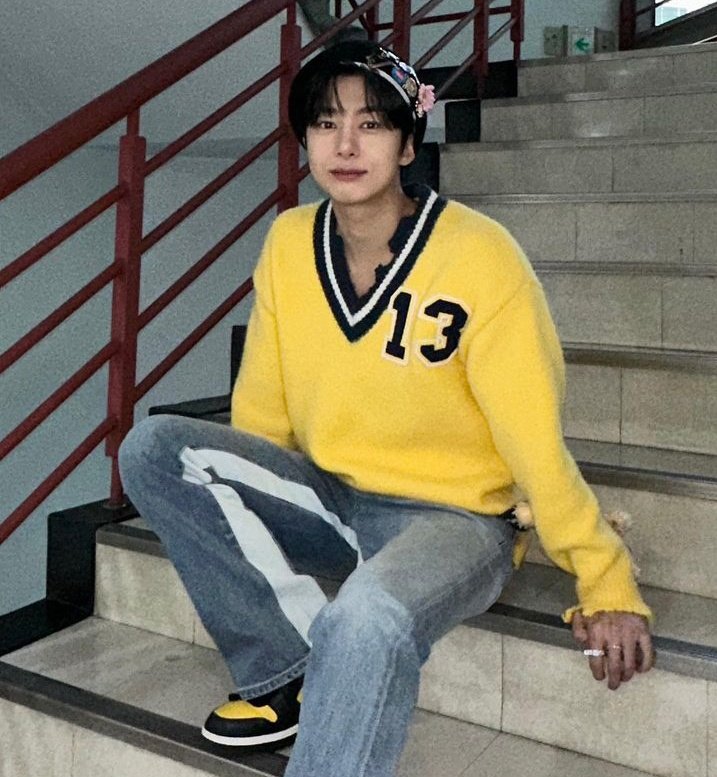 ArchiveChw's tweet photo. 230416 Hyungwon Instagram
@.coenffl
#형원 #HYUNGWON https://t.co/DKGi2bbjR8