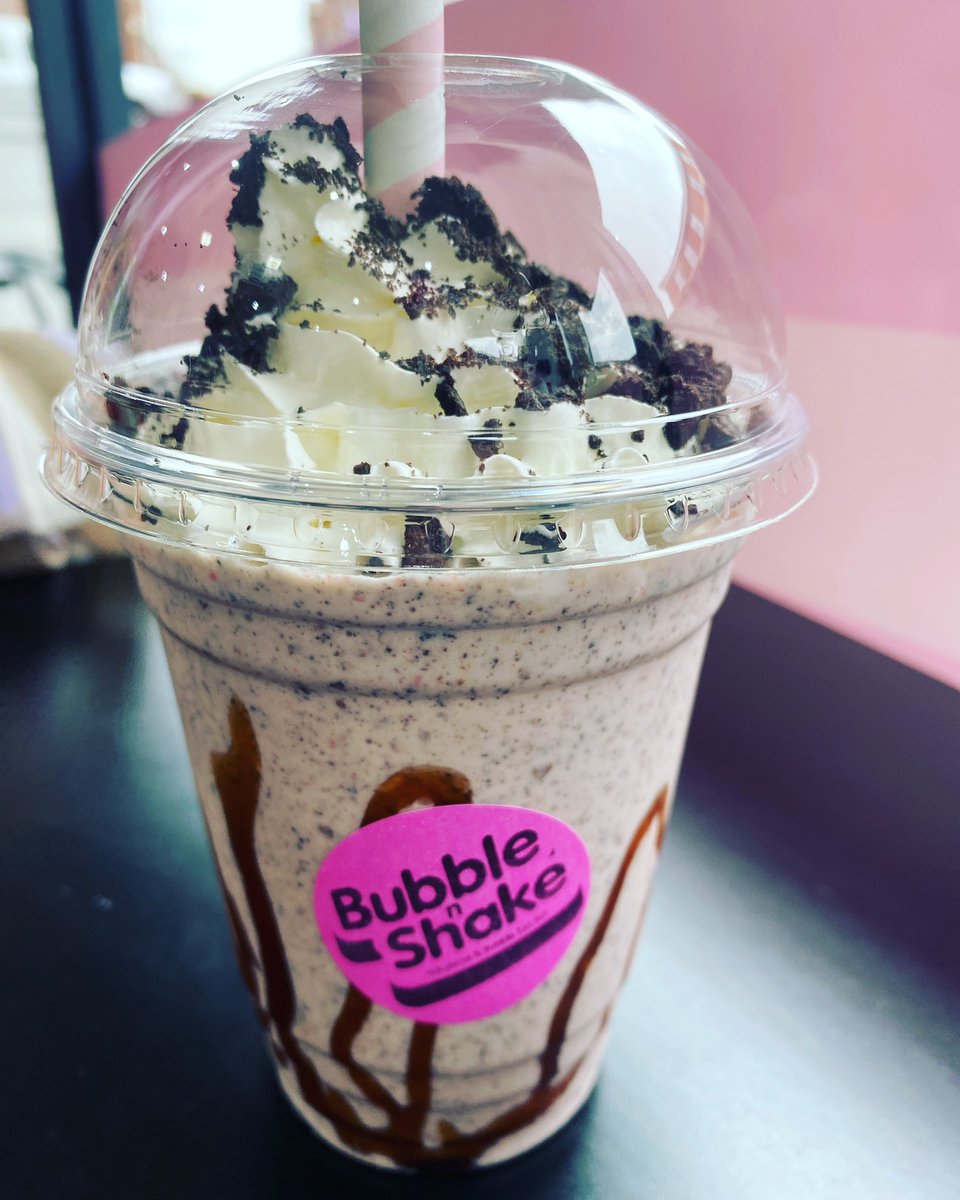 LoobyDooby22's tweet photo. Boba 🧋 & milkshakes 🥤
#boba #bubbletea #millshakes
🫧🫖🧋🌈🦥🫧 https://t.co/tdrD4EO163