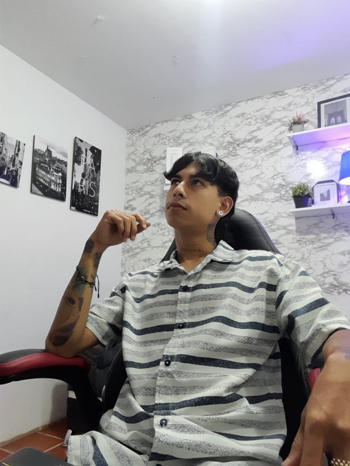 Hi love, come and fuck delicious here in my boss's office &hearts;  https://t.co/MGo4zSjf7p  @stripchat @stripchatguys<a href="/tag/rt"class="tags"><span>#rt</span></a><a href="/tag/stripchat"class="tags"><span>#stripchat</span></a><a href="/tag/stripchatlive"class="tags"><span>#stripchatlive</span></a><a href="/tag/stripchat%D9%90"class="tags"><span>#stripchatِ</span></a><a href="/tag/ns"class="tags"><span>#ns</span></a>