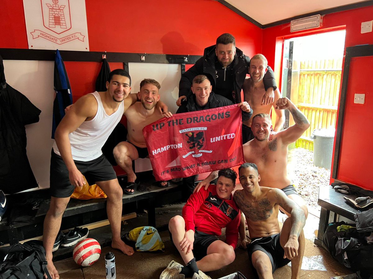 Hampton United🐉 tweet media