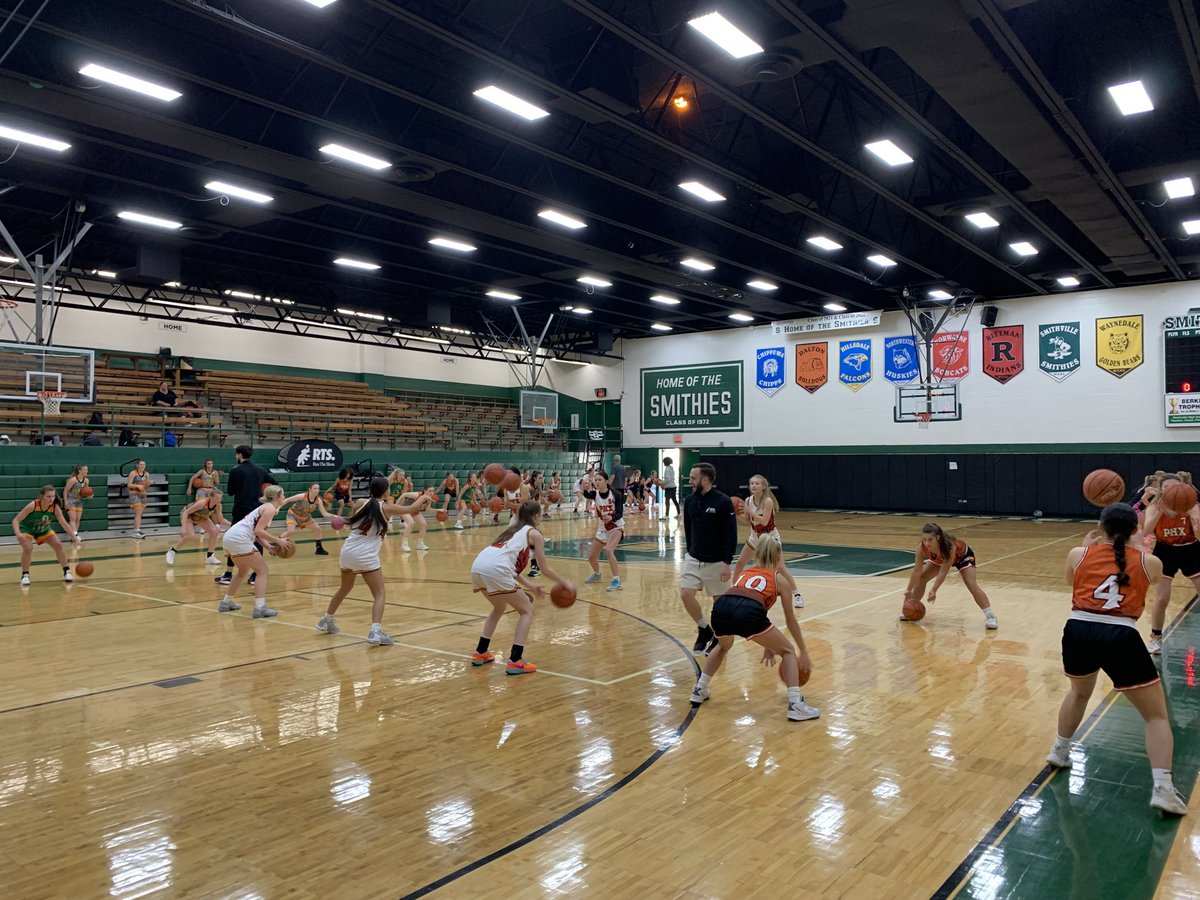 Bill Abner (@theabner) on Twitter photo Skill session for the older kids with the trainers from Run The Show off and running this morning. <a href="/RunTheShow_/">RunTheShow. | Basketball Betterment</a> <a href="/The_Blast_AAU/">Buckeye State Blast Girls Basketball</a> Skill session for the older kids with the trainers from Run The Show off and running this morning. <a href="/RunTheShow_/">RunTheShow. | Basketball Betterment</a> <a href="/The_Blast_AAU/">Buckeye State Blast Girls Basketball</a>