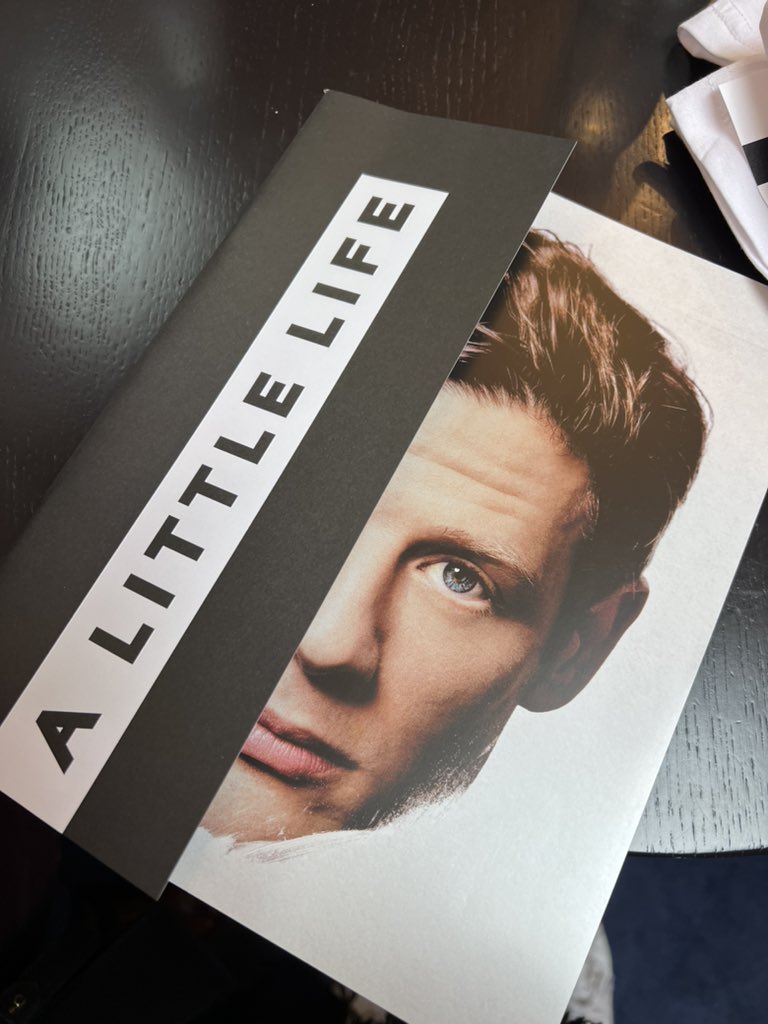 Harrowing. Beautiful. Intimate. So damn difficult to watch. It was everything I needed it to be and more.

James Norton is Jude 💜 
#ALittleLifePlay