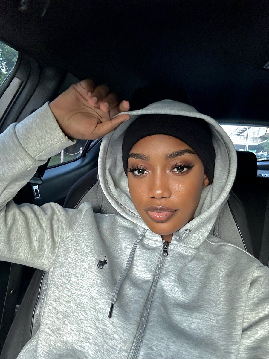 ♥️ يسمين on Twitter "RT ladyyaa10 Face card always valid🤭💓"