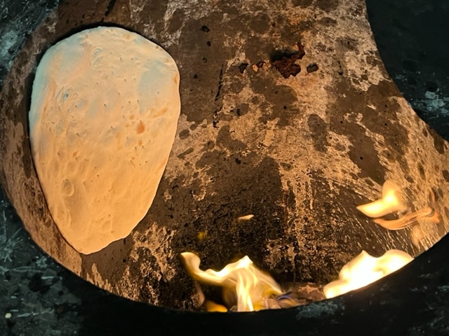 TheRoyalSpice2's tweet photo. Naan in the making!
#sunday #breads #indian #royalsice https://t.co/REQD8JaALu