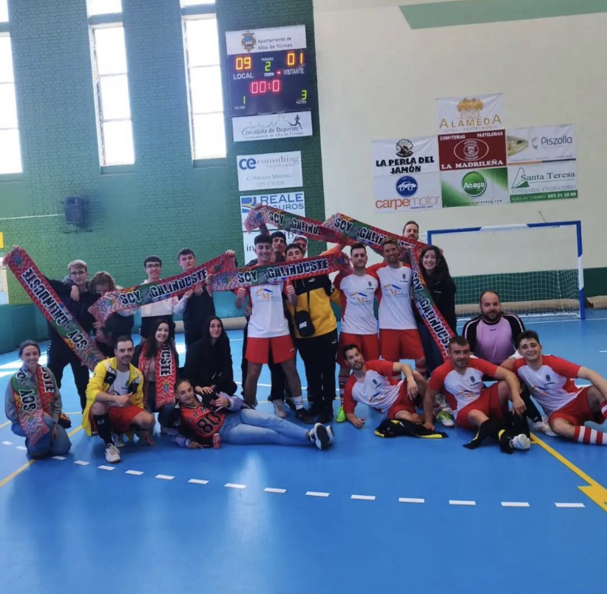 Equipo + aficion= Victoria +3 💪🏼  <a href="/Futormes/">FUTORMES</a>