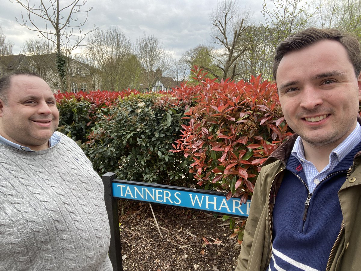 Good to be at Tanners Wharf with Andy Van Loen this afternoon holding a surgery for local residents in #AllSaints and #TannersWharf 
@HertStortford #LocalConservatives #LocalElections2023 #ToryCanvass