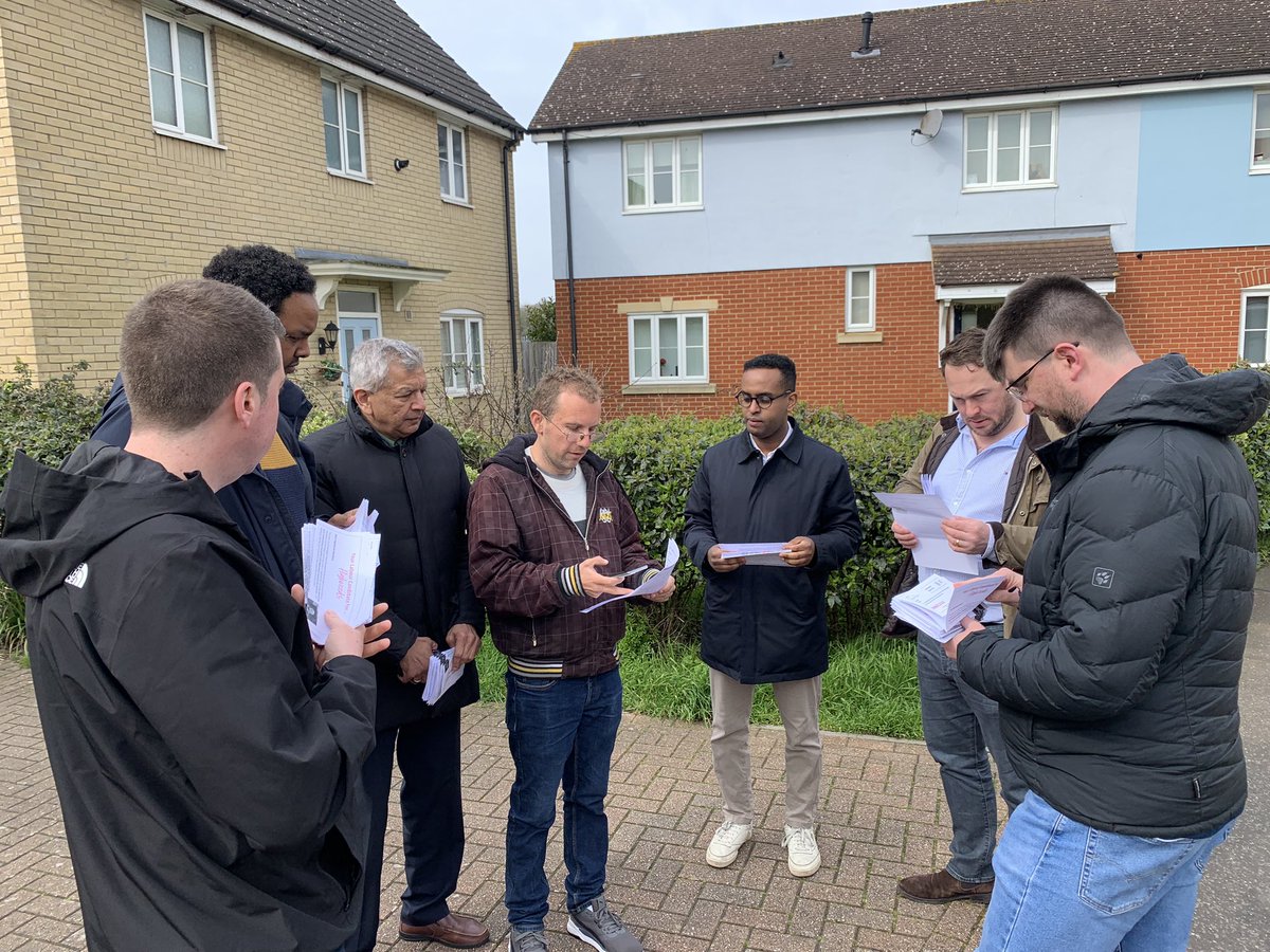 GMBPoliticsLDN's tweet photo. Part 1 of our @GMBPoliticsLDN Sunday canvassing, team out for @ColchesterLab with @LScordis https://t.co/m1vAfBAZdN