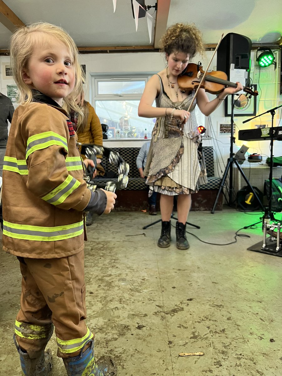 The Hooligans tweet media