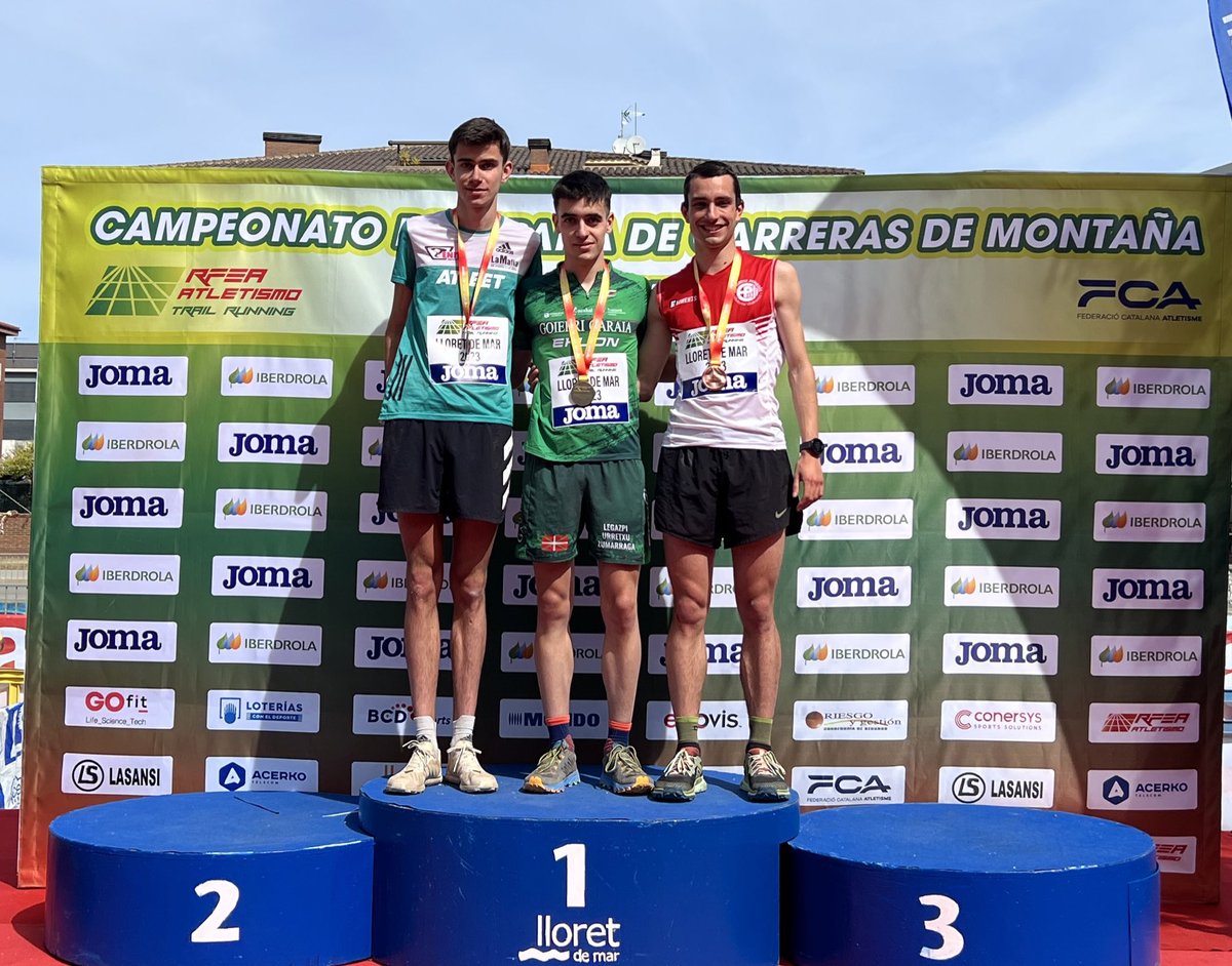 🙌🏼 Codeándose con la élite en los 16km 

🏆 Sub23

🥇Laura Domene (1:18:18)
🥈 María Carner (1:23:55)
🥉 Sara Roca (1:28:46)

🥇 Ibai Larrea (1:04:36)
🥈 <a href="/alvaro_osanz/">Álvaro Osanz</a> (1:08:44)
🥉 Arnau Montaner (1:08:54)

#CEtrailRunning Carreras de Montaña
📊 bit.ly/2MYSCYh