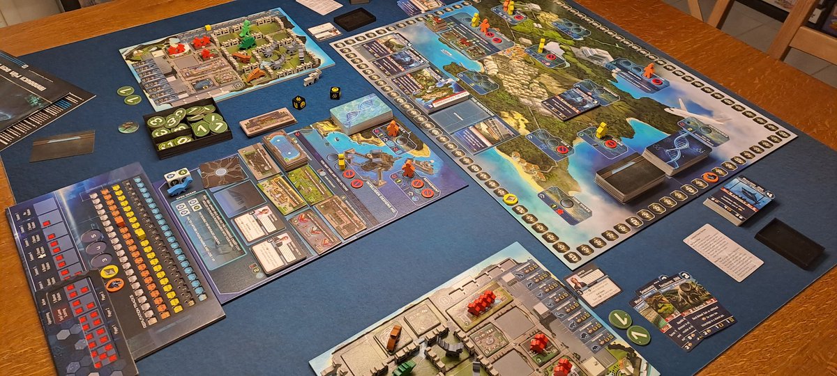 Endlich mal wieder auf dem Tisch: #DinoGenics - das einzig wahre Dinopark-Spiel!!😍🥰