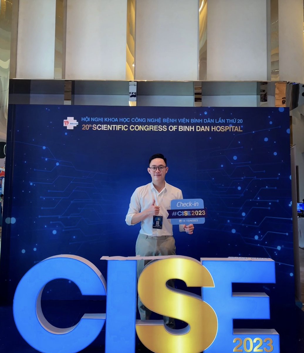 bsmanh_namkhoa's tweet photo. Cuối tuần tranh thủ tham dự hội nghị khoa học công nghệ Bệnh viện Bình Dân lần thứ 20.
Đây cũng là dịp gặp gỡ các chuyên gia ngoại khoa quốc tế, các thầy để học hỏi, trao đổi thêm kiến thức và kinh nghiệm. ☺️☺️☺️
#BVBD #ClSE2023 #namkhoa https://t.co/sZyJ5DGx2y