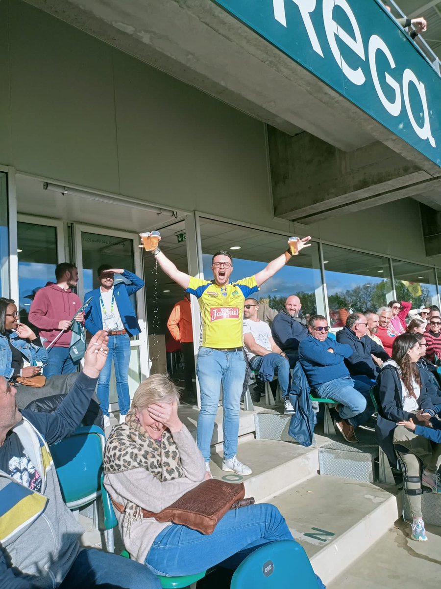 Ramutx64's tweet image. Encore une défaite mais une belle victoire de la buvette, encore merci aux Palois pour l’accueil vous êtes énormes #SPASM @SectionPaloise @ASMOfficiel