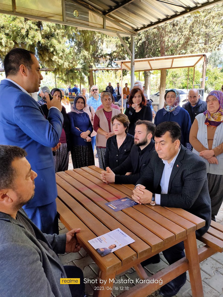 Mezitli_AkParti's tweet photo. 📍Cemilli Mahallesi 

Mersin Milletvekili adayımız Sn. @ALKIRATLI İl yönetim kurulu üyelerimiz, İlçe başkanımız Sn. @uslu_zafer ve Teşkilat mensuplarımızla Cemilli mahallemizi ziyaret ettik; Hemşerilerimizin bizlerden isteklerini dinledik.🇹🇷 https://t.co/5c0AXGQRp6