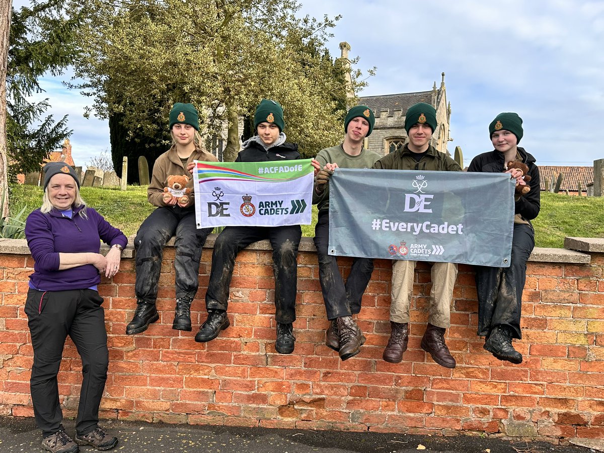 7Bde_dofe's tweet photo. The first three silver DofE groups through the first checkpoint after a 7am start. @Lincs_ACF @ACFADofE @ArmyCadetsUK @StuWilliams_ @east_mids_rfca @ColCadetsEM @ColCadetsACF https://t.co/smZD6CdXlf