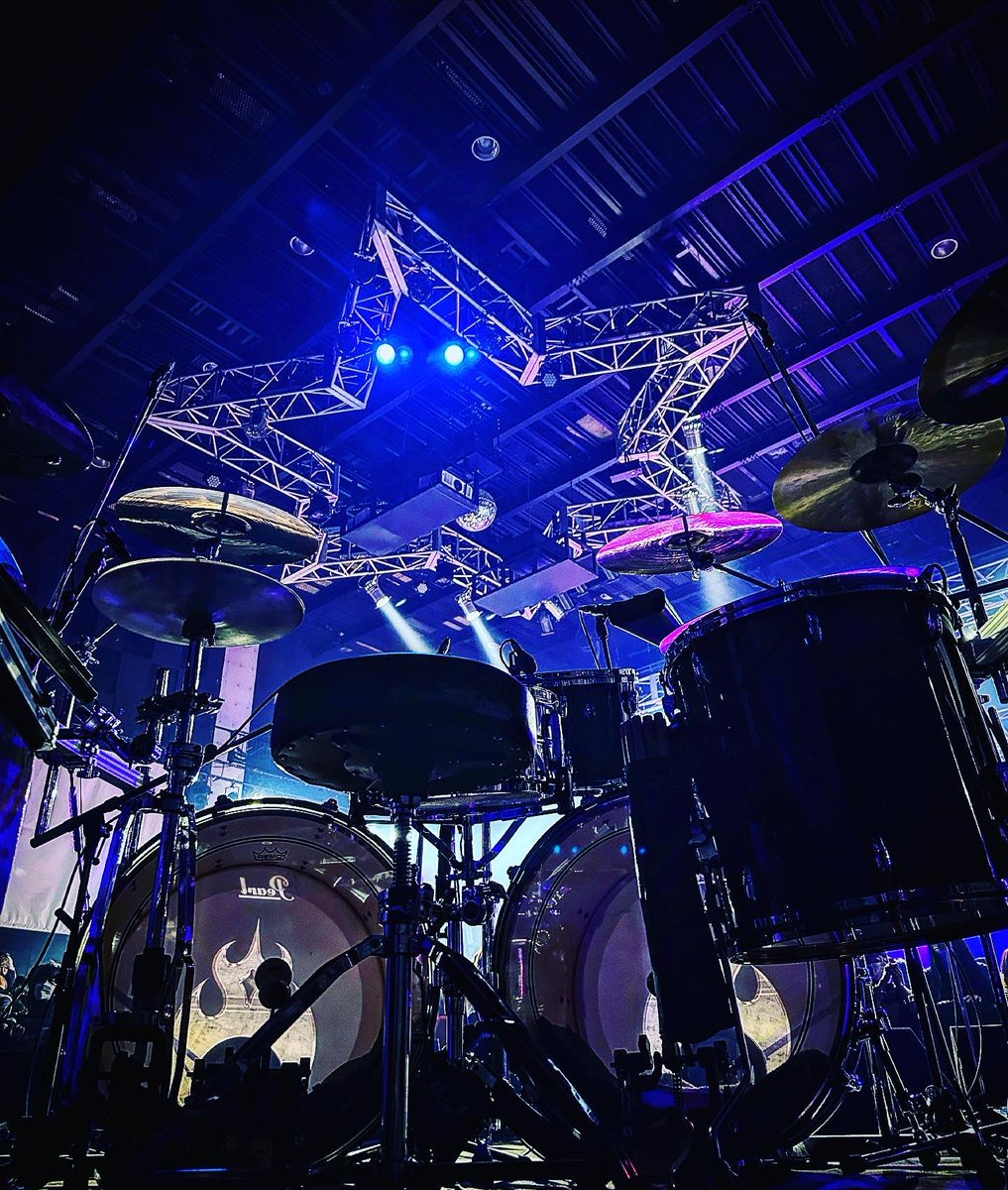 Eagletail_JP's tweet image. 【Work Archives】
ANTHEM “Heavy Metal Soundhouse”  Dec. 18, 2022. Drum tech.

#eagletailmusic #drumtech 
#anthem #anthemband #anthembandjapan #heavymetalanthem #アンセム
#hmsh #heavymetalsoundhouse #tourlife
