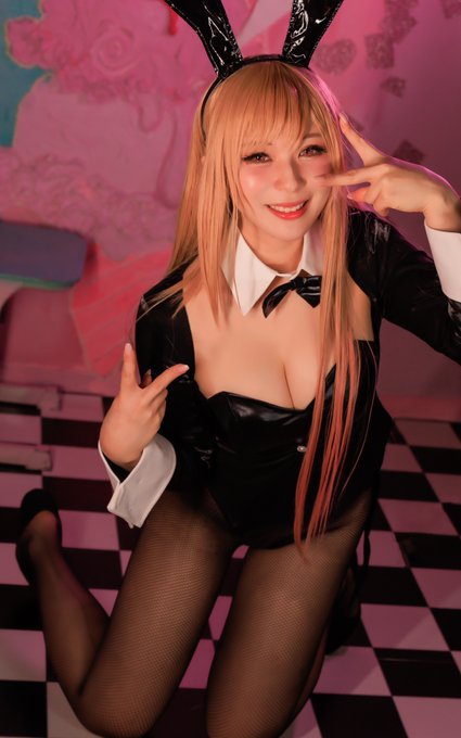 Twitterのコスプレ画像18