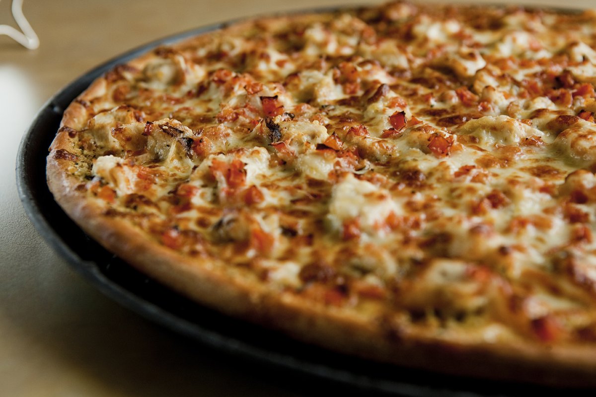 As you're preparing for the week ahead, let Avanti's take care of dinner! Order your pizza with up to 7 of your favorite toppings! Order for dine-in, carryout, or delivery. avantispeoria.com
