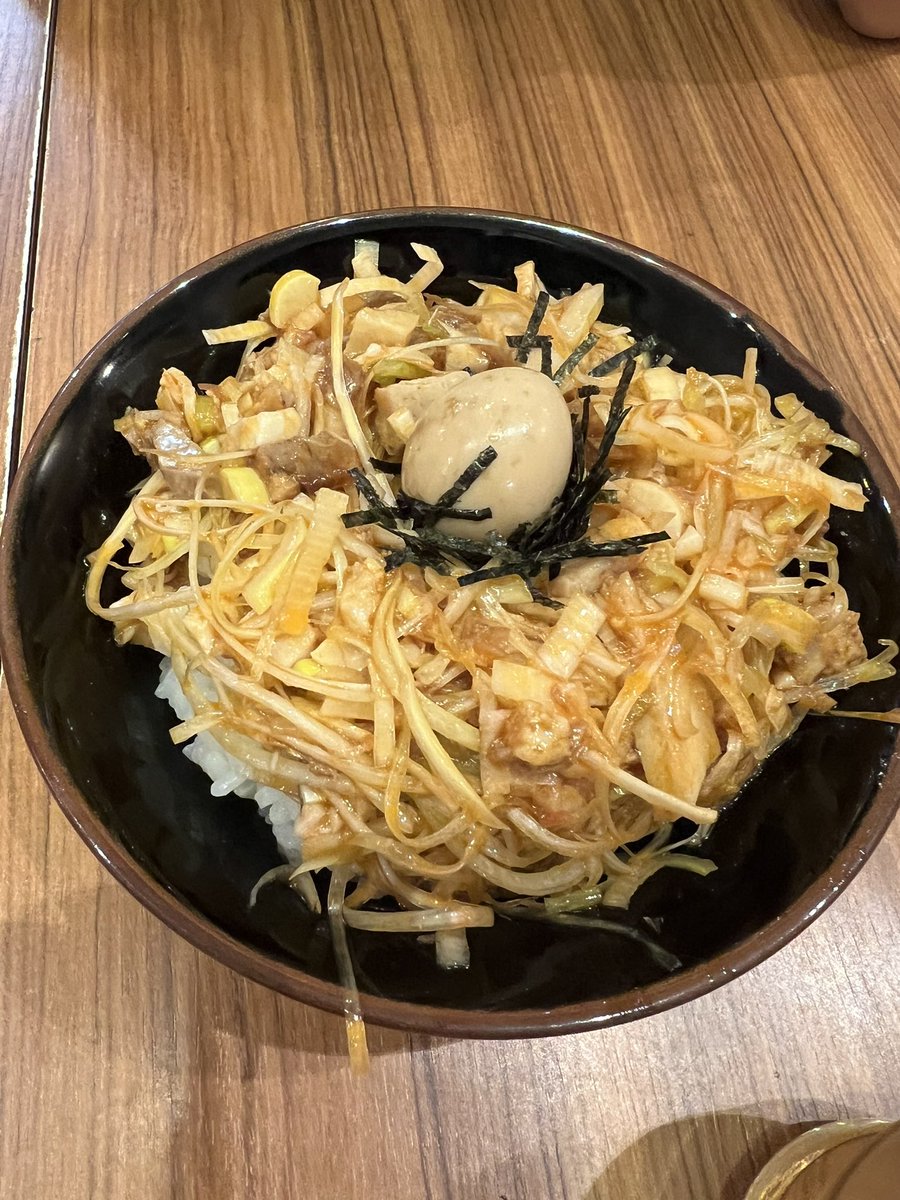 teamout73's tweet photo. 2ラウンド目はパークでやって🌊🏄‍♂️
茅ヶ崎家🍜 https://t.co/Y2kPUYwcNO