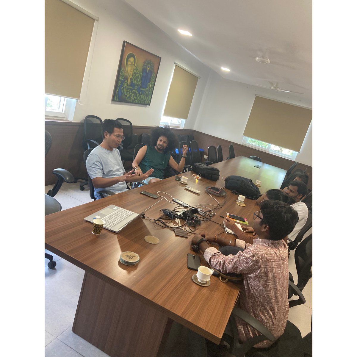Monthly Meet! 

CLAN- a youth-led initiative - aims to support, mentor and advocate for young adults coming out of CCIs post 18 years without being fully empowered. We assist them in #FindingJobs &amp; #Housing, #FacilitatingLegal &amp; #MedicalAid &amp; setting up #PeerMentoringPractices