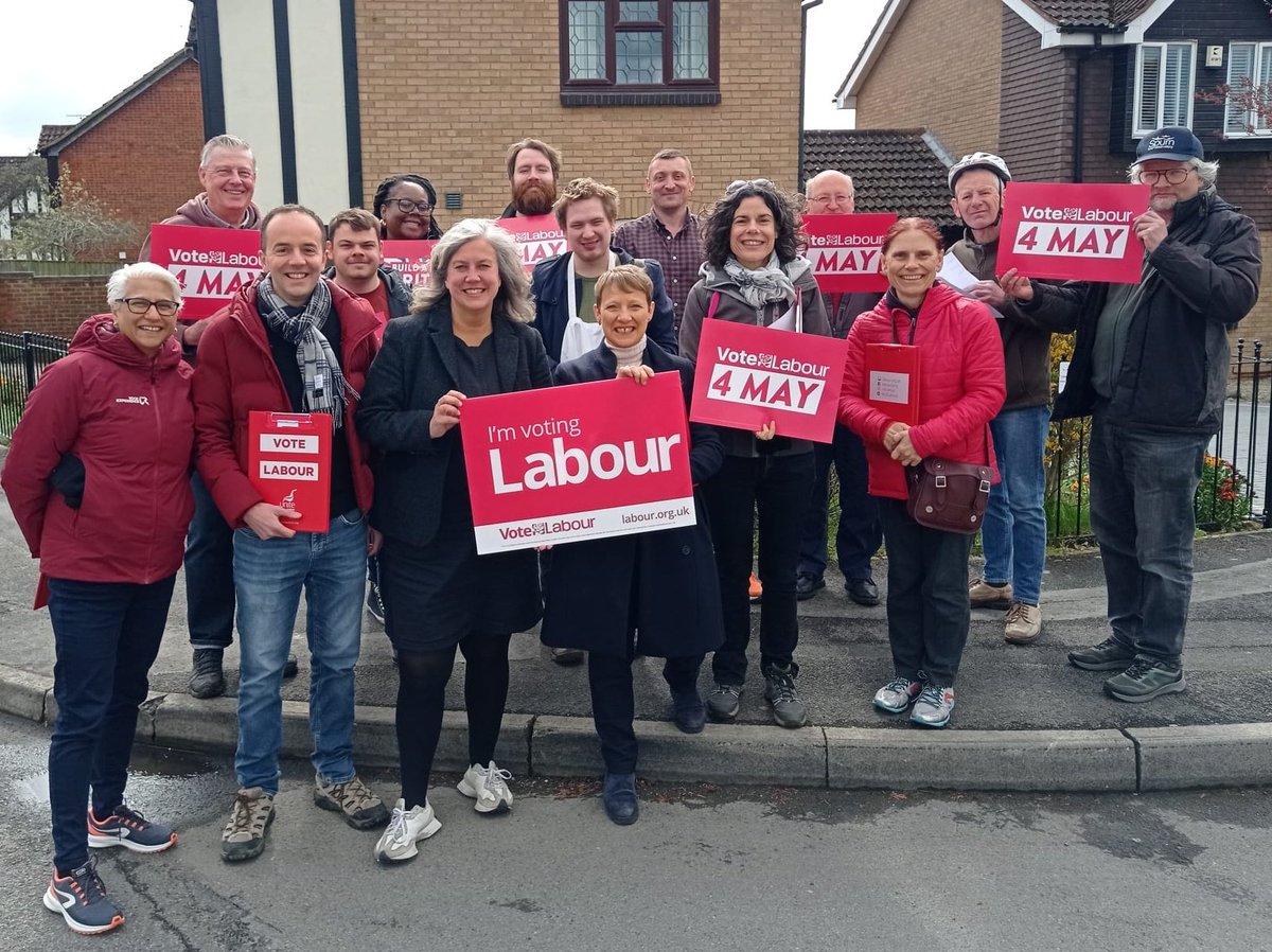 jamesmurray_ldn's tweet photo. Excellent day of campaigning with Heidi Alexander and Swindon Labour this weekend - Ealing Labour out in force with great teams from all around #BuildABetterSwindon #VoteLabour https://t.co/NOKWbjhpai