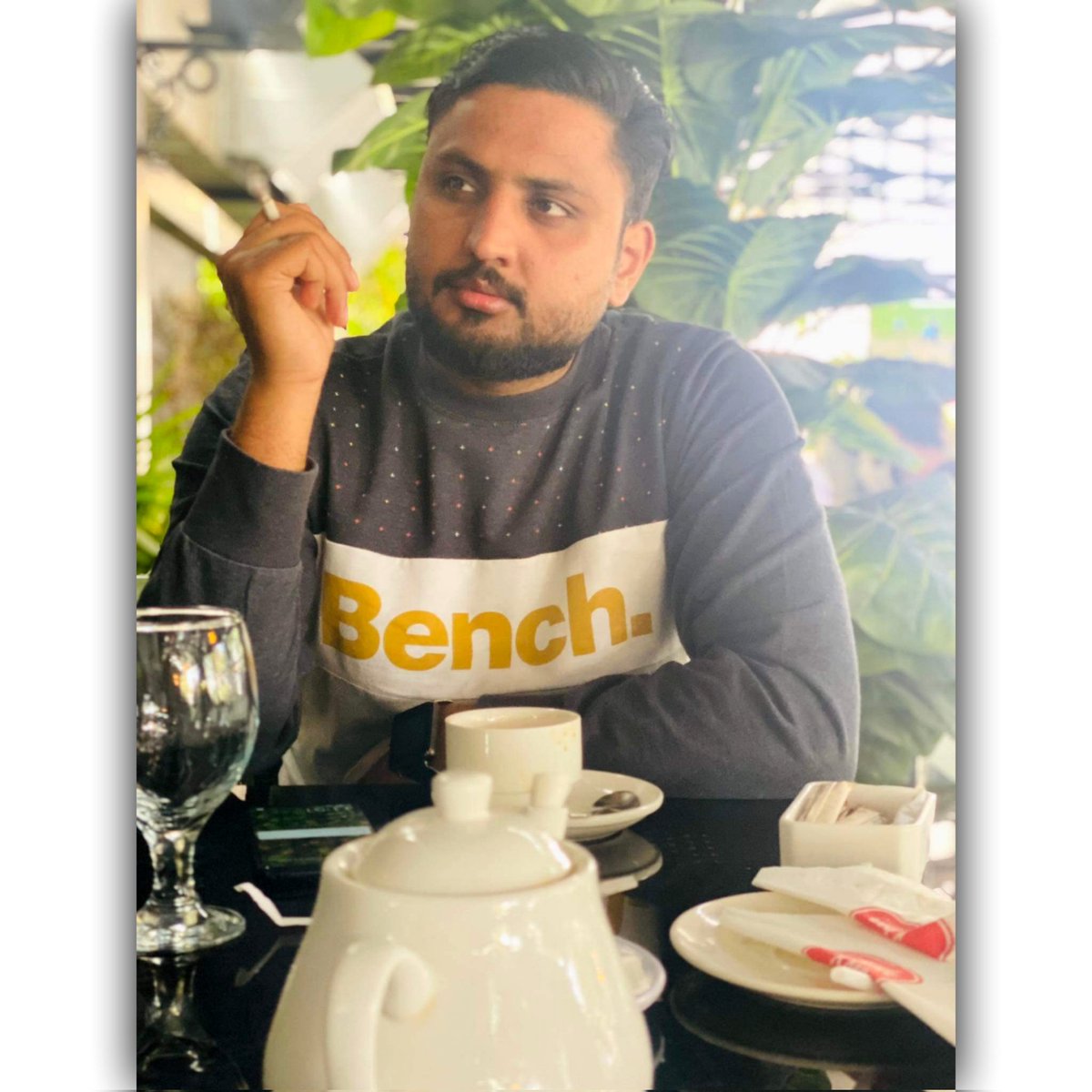 AdilButtBoxer1's tweet photo. رونقیں ہیں مگر ، سکون نہی
دل طوائف کے کوٹھے جیسا ہے
@AdilButtBoxer1 https://t.co/m2mwSmX4hJ