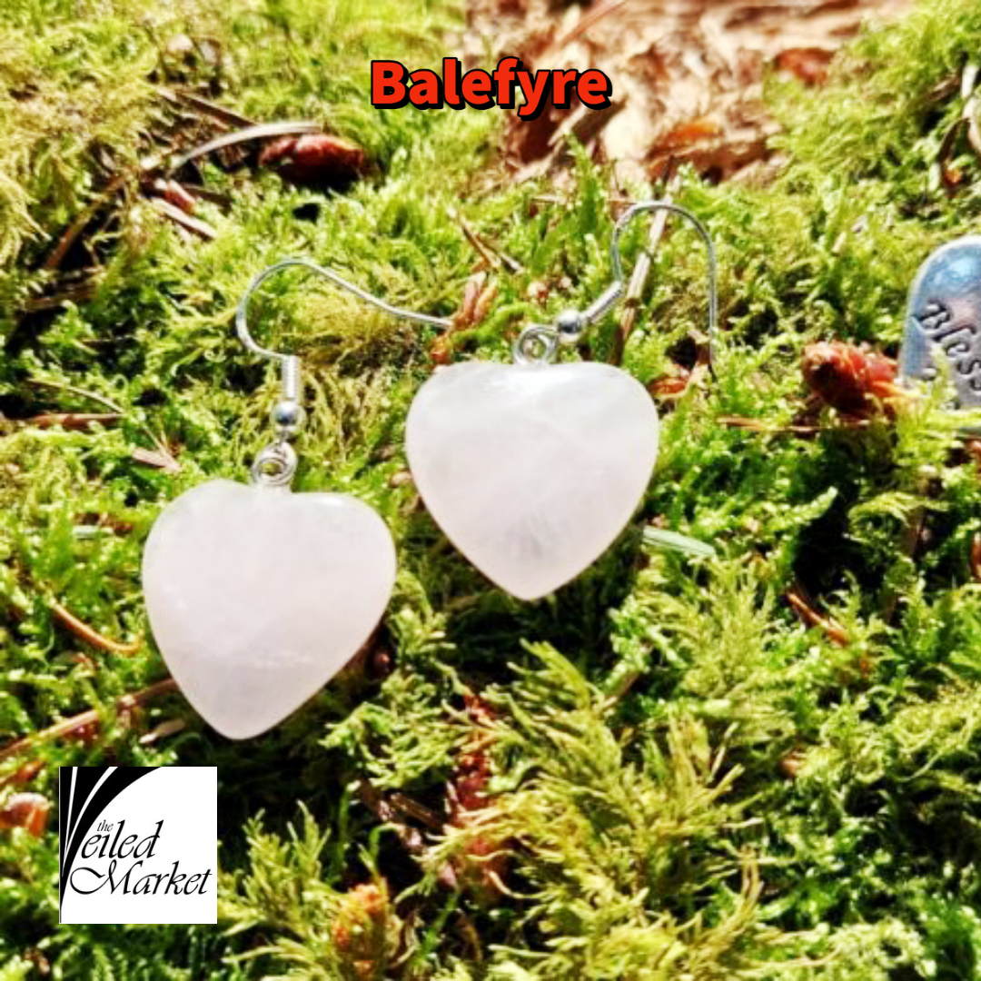 Rose quartz heart earrings £8 Free P&amp;P - Simple but elegant rose quartz hearts on sterling silver hooks.
veiledmarket.com/product/rose-q…
#MHHSBD #CraftBizParty #shopindie #shopsmalluk