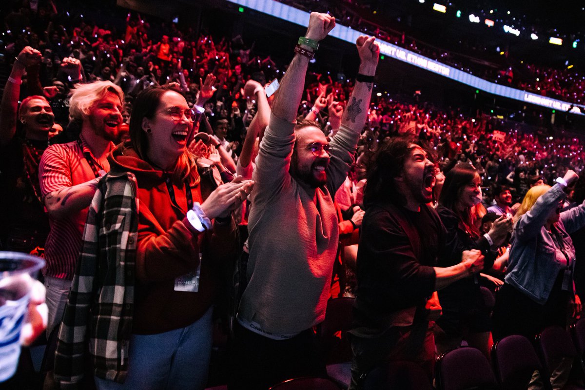 This is the best picture I have ever seen  😭🫶🏽