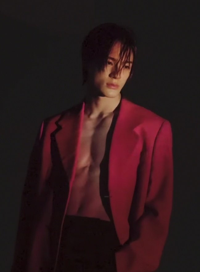 จะดำจะแดงก็แรงทั้งคู่