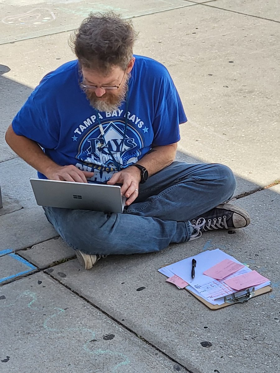 Mr. Brown's FL Pre-IB English 1 being creative and enjoying some chalk-time working on DJs for Macbeth. 
<a href="/AlonsoIBParents/">AlonsoIBParents</a>
<a href="/HillsboroughSch/">Hillsborough Schools</a> 
<a href="/SDHCMagnet/">HCPS Magnet Schools and Programs</a>