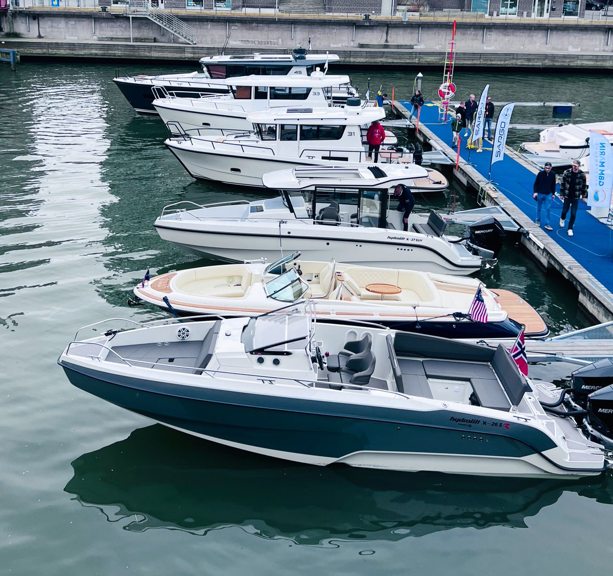 Adarsh0_9's tweet image. Visited the #EriksbergBoatShow 2023 and was blown away by the stunning @hydroliftboats and #Grandezza boats on display.Also, a special shoutout to the #Excess11 sailing catamaran from #moresailing.se - what an incredible vessel #Gothenburg #Göteborg @goteborgcom @visitsweden 🇸🇪⚓️