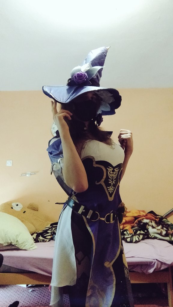 KaydemonLP's tweet photo. Slight update to my Pinned tweet
I'll try to catalogue all the creative work I make in this thread

Heya! I'm Kay! I've been dipping my hands in a lot of creative outlets like Drawing, 3D, Animation, Programming, Sewing/Cosplaying and similar
And I like making my stuff free :D https://t.co/U4VOxyRPZe