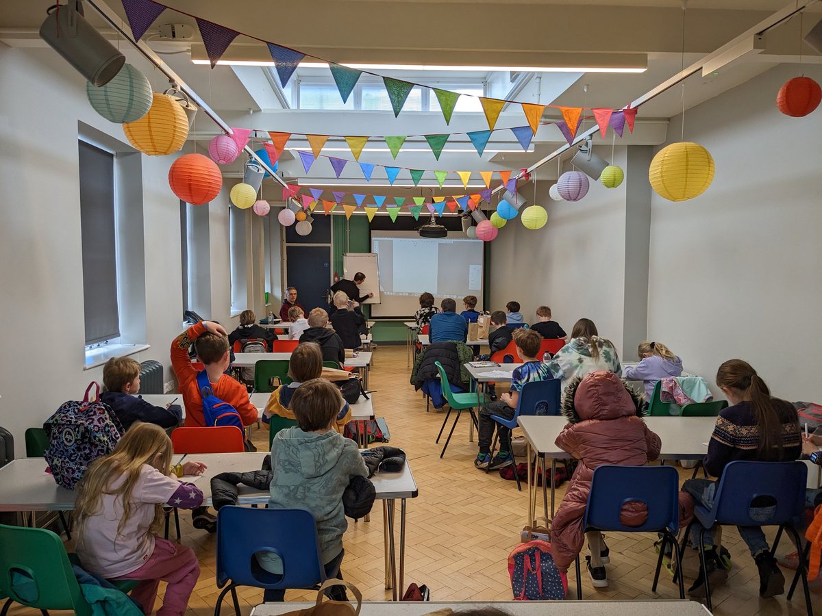 DFB_storyhouse's tweet photo. Having *such* an amazing time with @TheStoryMuseum @phoenixcomicuk today at #PhoenixComicFest ... Workshops, drawalongs, signings, 100s of very happy kids, and so SO much comic goodness! Ace to see some very familiar faces! @jamiesmart @tibolota @eruditebaboon xx https://t.co/uroxPNBqSj
