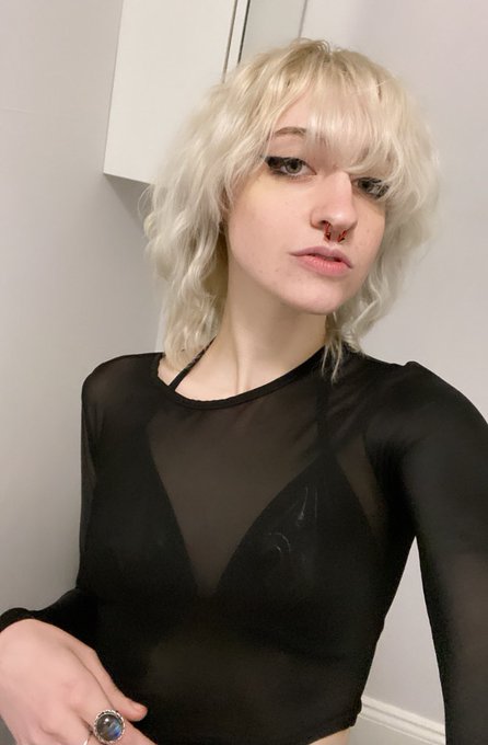 No reason to post this other than my hair looked nice 🖤🤍 https://t.co/5BVMn2WxGW<a href="/tag/berserkcosplay"class="tags"><span>#berserkcosplay</span></a><a href="/tag/griffguts"class="tags"><span>#griffguts</span></a>
