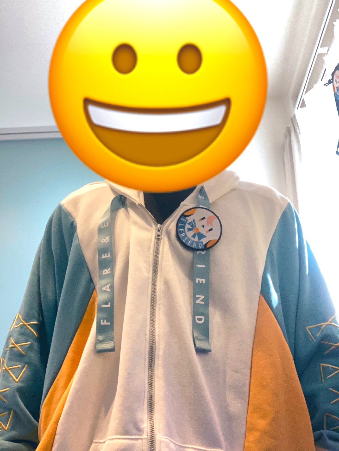 ホロライブ不知火フレア活動3周年記念エルフレパーカー