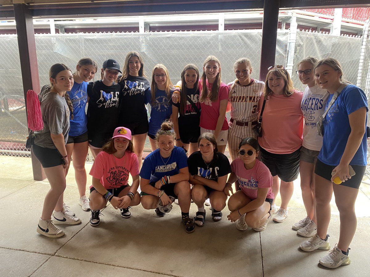 L’Anse Creuse Softball tweet media