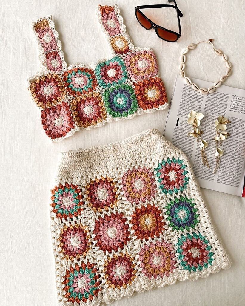 The crochet set you need 🍭
.
.

#festivalfashion #timetotravel #vacationootd