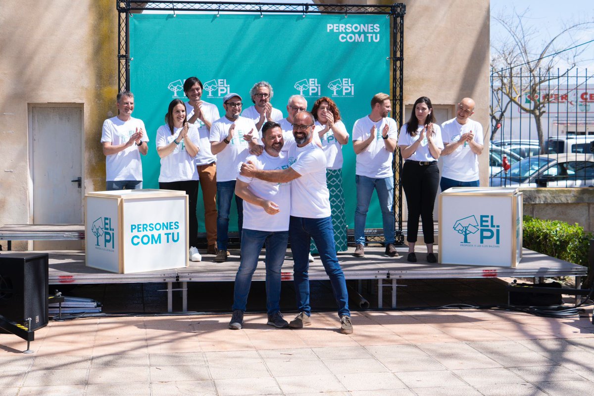 jmonserrat76's tweet photo. Gràcies @ElPi_IB per la confiança. A per totes! @ElPiFelanitx 

@Antoni_Salas_ @vives_magdalena @Tgili https://t.co/ug82vlxpgs