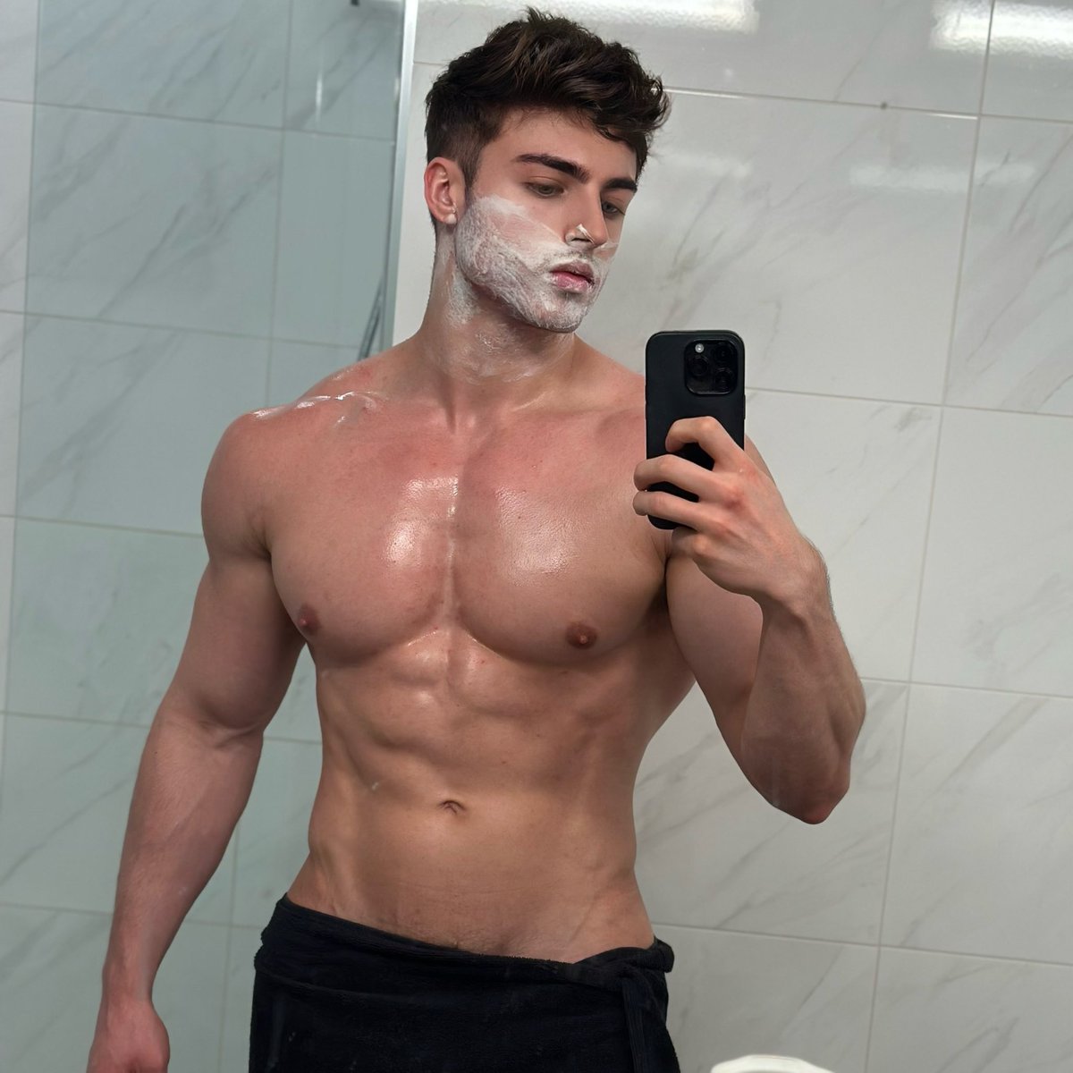 kevv_charles's tweet photo. “Accidentally” sent this to my sister’s boyfriend https://t.co/Xkeq2aWbYN