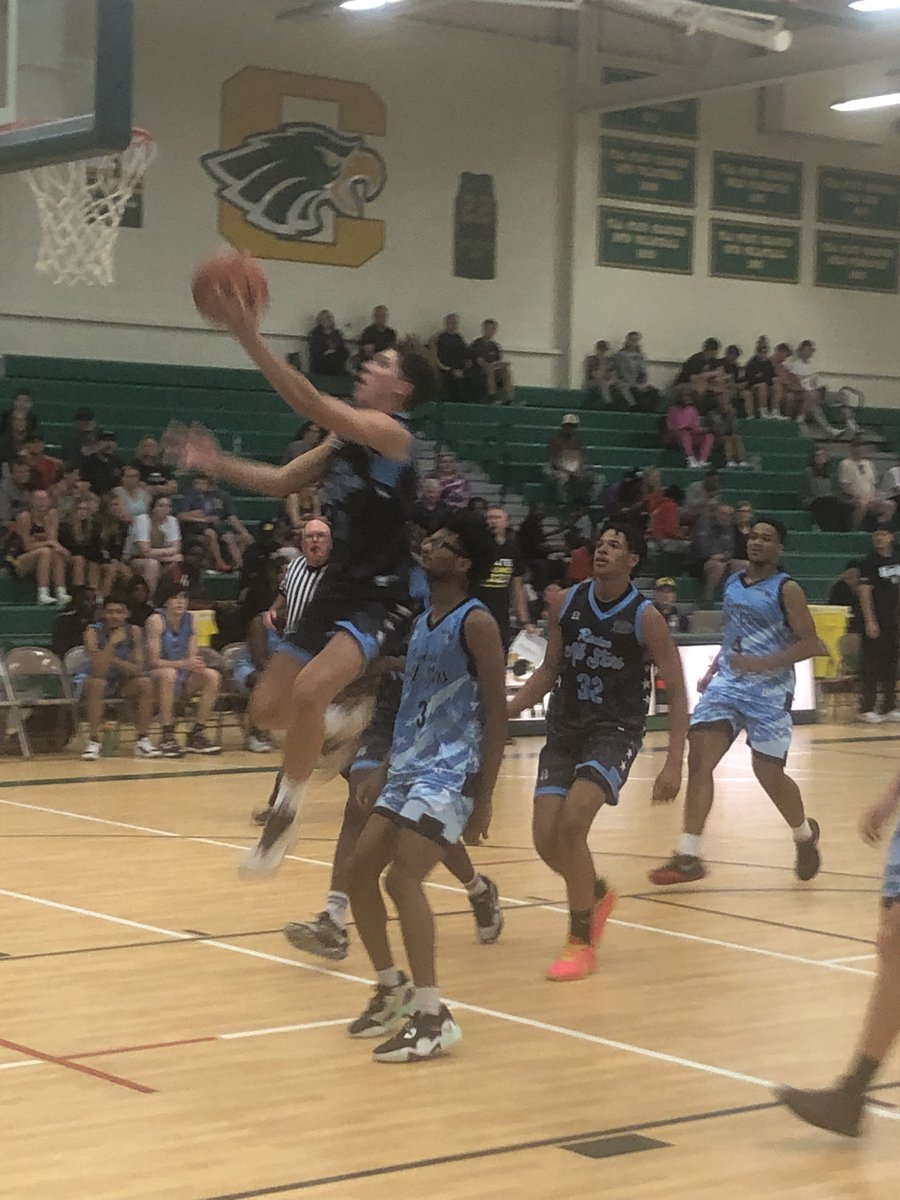 CC Hoops tweet media