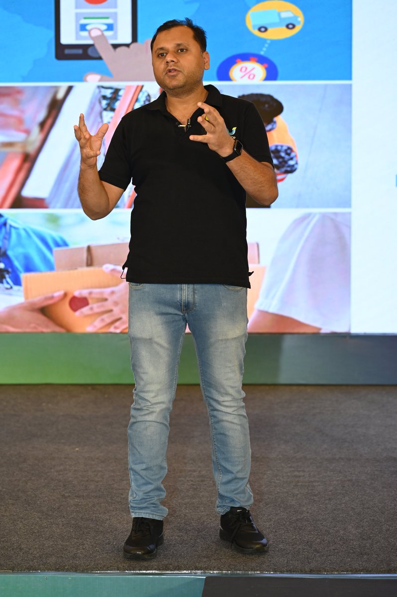 Unicommerce_'s tweet photo. The energy at eKumbh in Jaipur is simply electric!
We can't wait to see what the rest of the event has in store!
#unicommerce #JaipurEvents #eCommerceEvents #D2C #Marketplace #Brand #Growth #ekumbh #shipyaari #graas https://t.co/cq5xrLpvDb