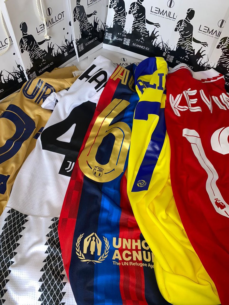 lemaillot__'s tweet photo. Retweet en mentionnant le maillot que tu veux😌 
Quelqu’un pourrait te l’offrir. 🎁 

Gooo… https://t.co/24CyJIrCKV