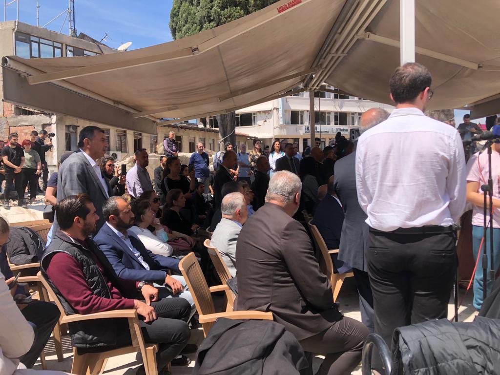 sencercem's tweet photo. Antakya Ortodoks Kilisesinde düzenlenen Paskalya programına CHP İl başkanımız Hakan Tiryaki ve Milletvekilimiz Mehmet Güzelmansur ile katıldık.
Farklı inançların kardeşçe yaşadığı medeniyetler şehrini tekrar ayağa kaldıracaz.
#hatayşahsimeselemizdir https://t.co/k6D6j2hBHN