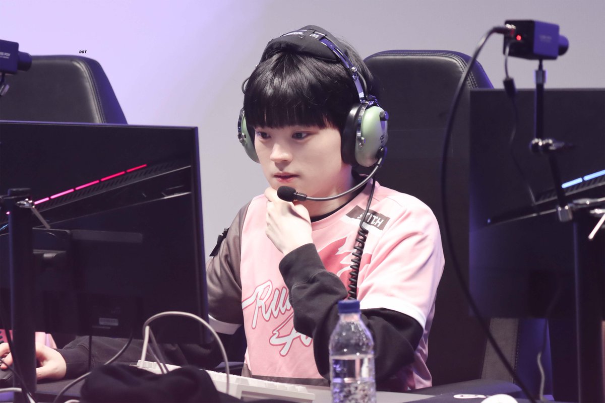 단 tweet media