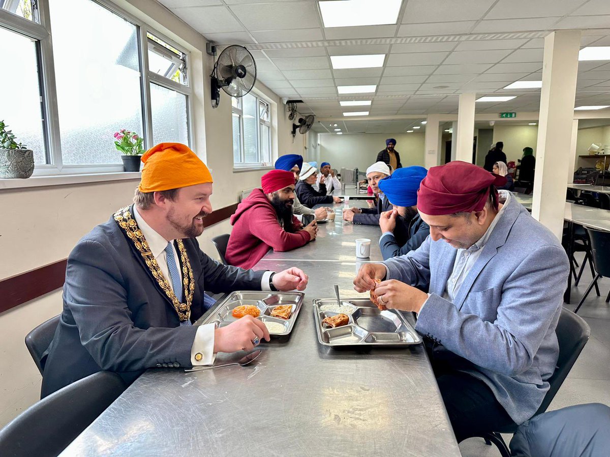 James Halden (@cllrjameshalden) on Twitter photo Spent the morning celebrating #Vaisakhi2023 with my pals <a href="/qaisarabbasuk/">Qaisar Abbas</a> <a href="/jth001/">Jimmy Thandi</a> - serving food with our wonderful Sikh community! Spent the morning celebrating #Vaisakhi2023 with my pals <a href="/qaisarabbasuk/">Qaisar Abbas</a> <a href="/jth001/">Jimmy Thandi</a> - serving food with our wonderful Sikh community!