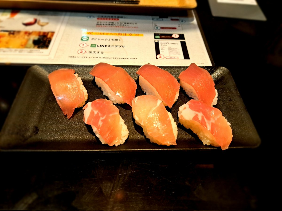 yuta0757's tweet photo. #アリオ鳳　#CD110 #名探偵コナン黒鉄の魚影サブマリン　#パンパレット
朝から名探偵コナン黒鉄の魚影観に行ってきた(*^o^)／＼(^-^*)
めっちゃ映画面白かった(^-^)
昼は悩んだけど、パンパレットにした(^-^)
寿司とかも食べたかったからスペシャルコースにして寿司、カレー、焼売とか色々食べた(^-^) https://t.co/TFTUSKaGV2