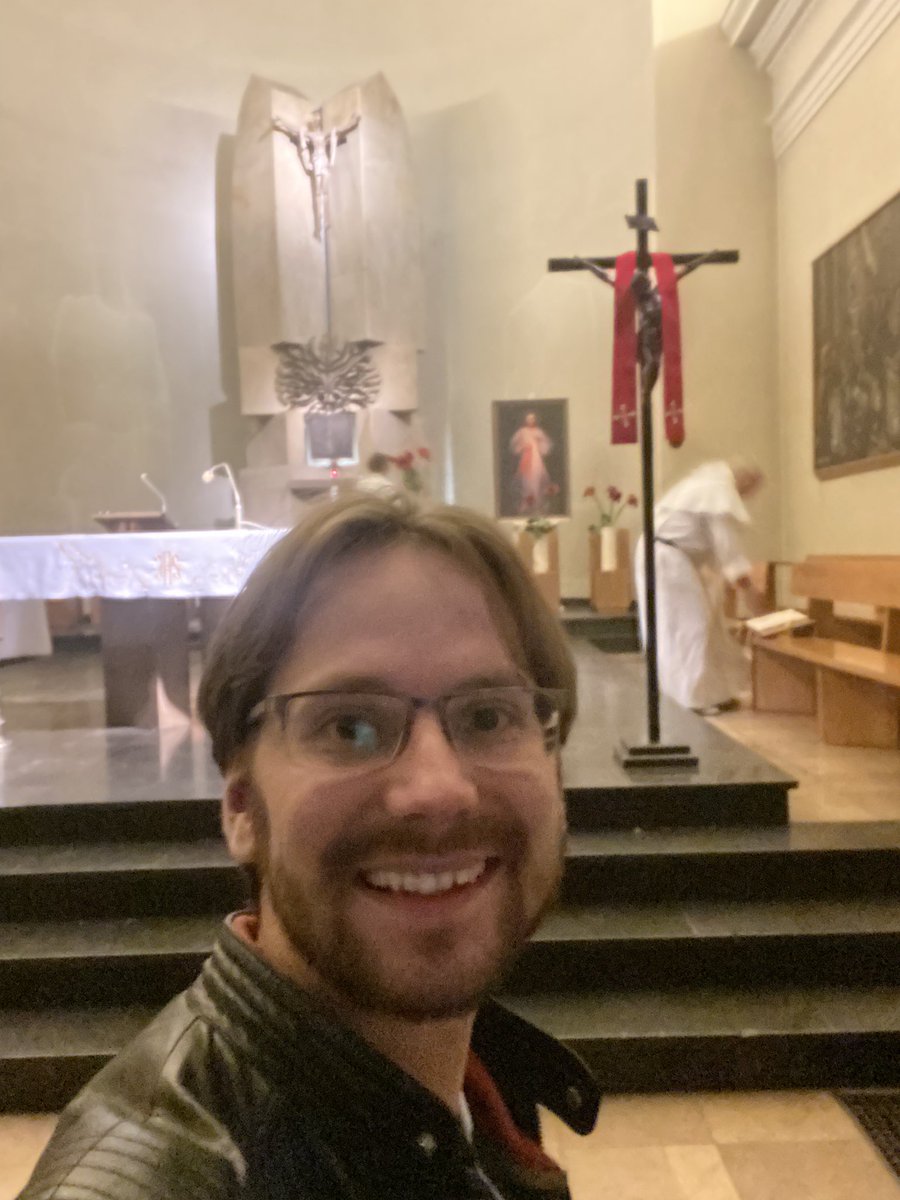 duszekjk's tweet photo. Open your heart to God's love &amp; mercy on #DivineMercySunday. Share His mercy with others. Trust in His grace. 🙏❤️✝️ #SecondSundayOfEaster https://t.co/FEzjuW8OkB